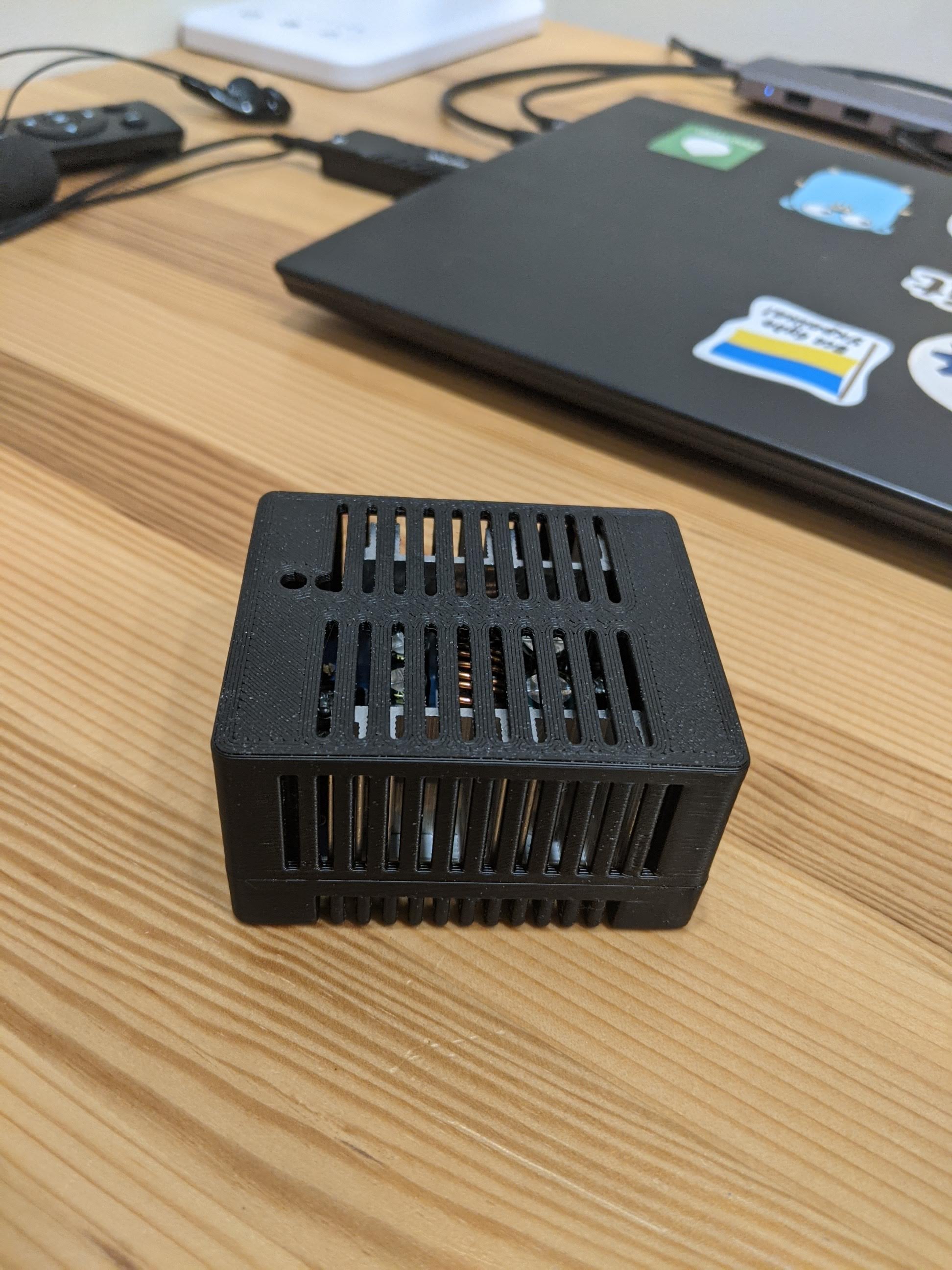 Hộp đựng bộ chuyển đổi DC-DC buck 300W 20A