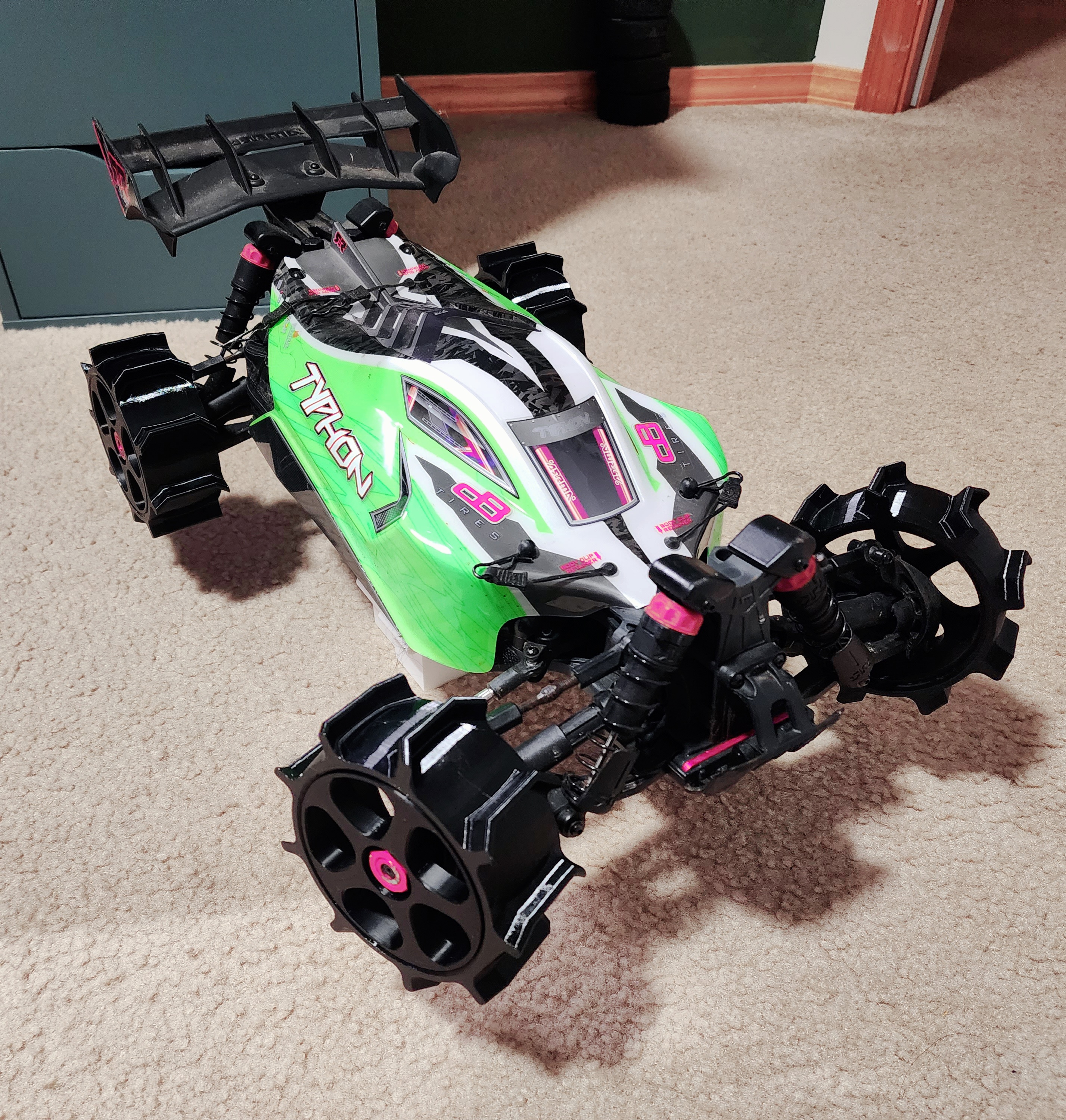 Mâm và Lốp "Paddle Tires" cho ARRMA Typhon Mega