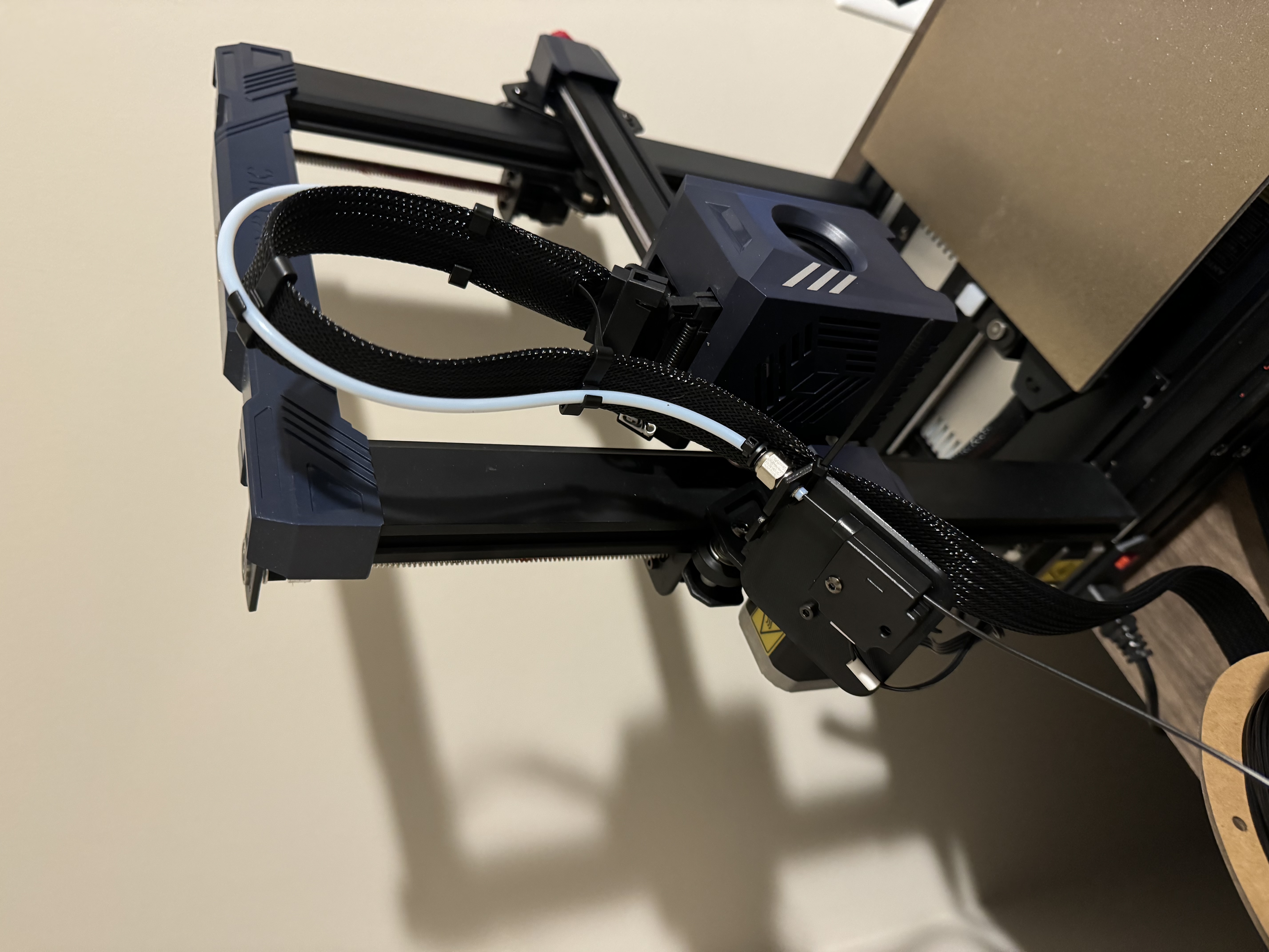 Kệ Di Chuyển Cảm Biến Hết Dây Tóc Kobra 2 Pro