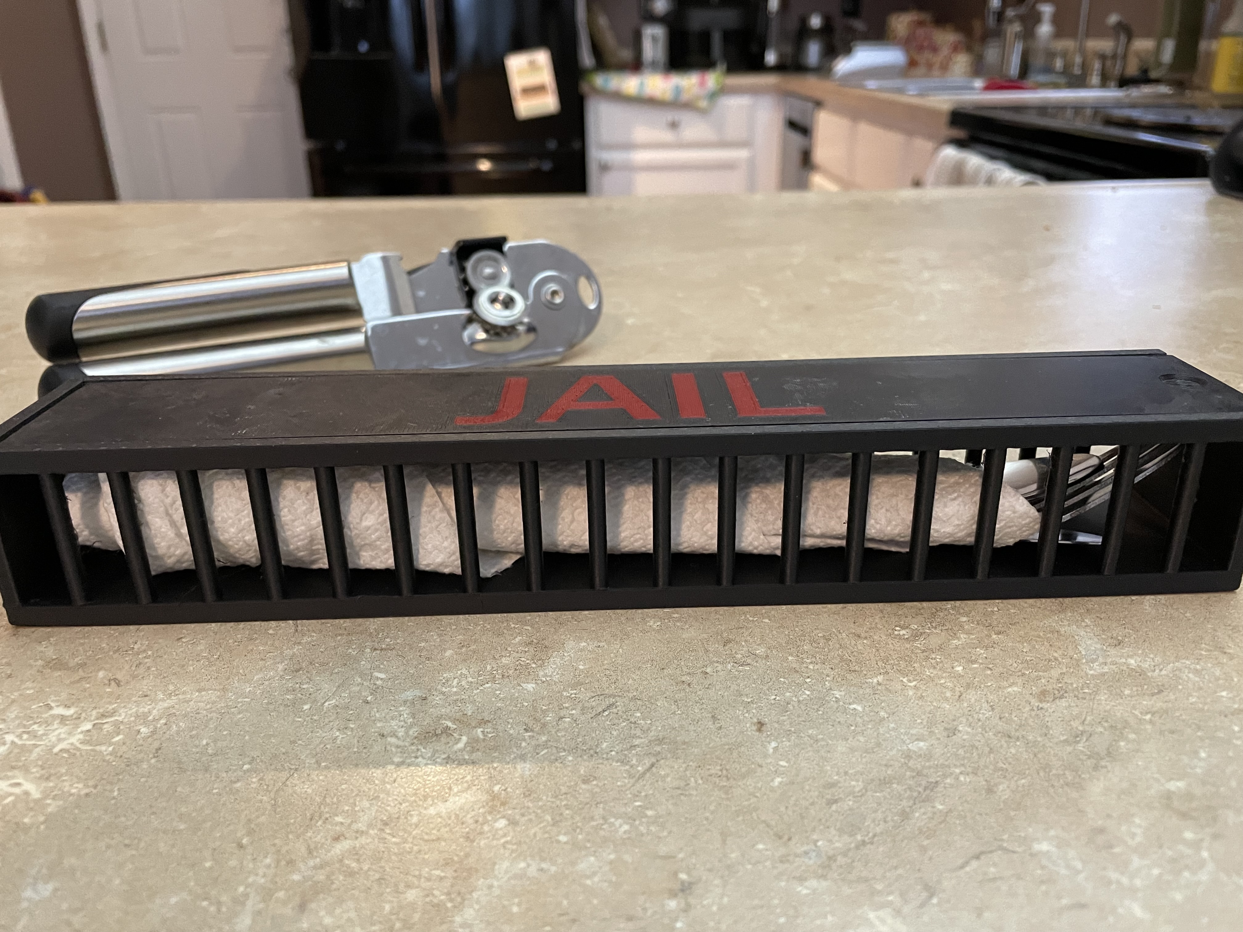 Nhà tù Đồ dùng - Hộp cơm (Bài kiểm tra sức bền Cầu Vô tình)