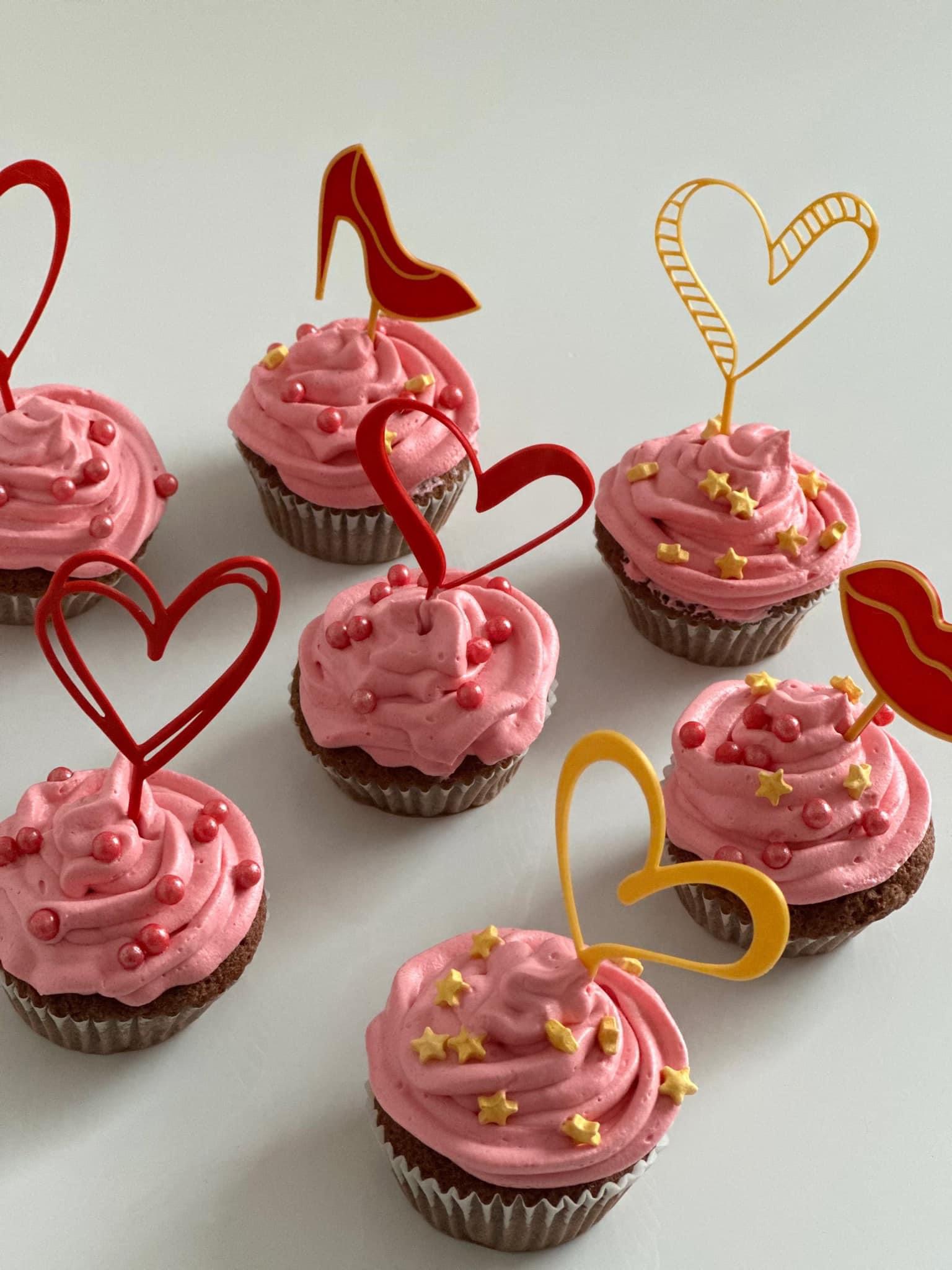 Topper Ngày Lễ Tình Nhân