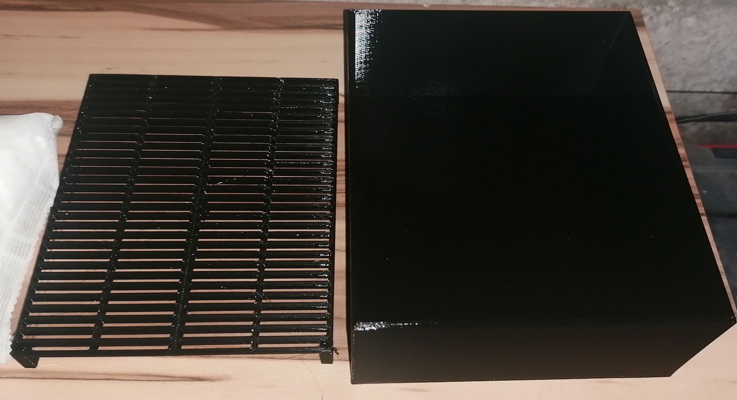 Hộp Đựng Vật Tư Tiêu Ẩm Cho Máy Hút Ẩm Orion