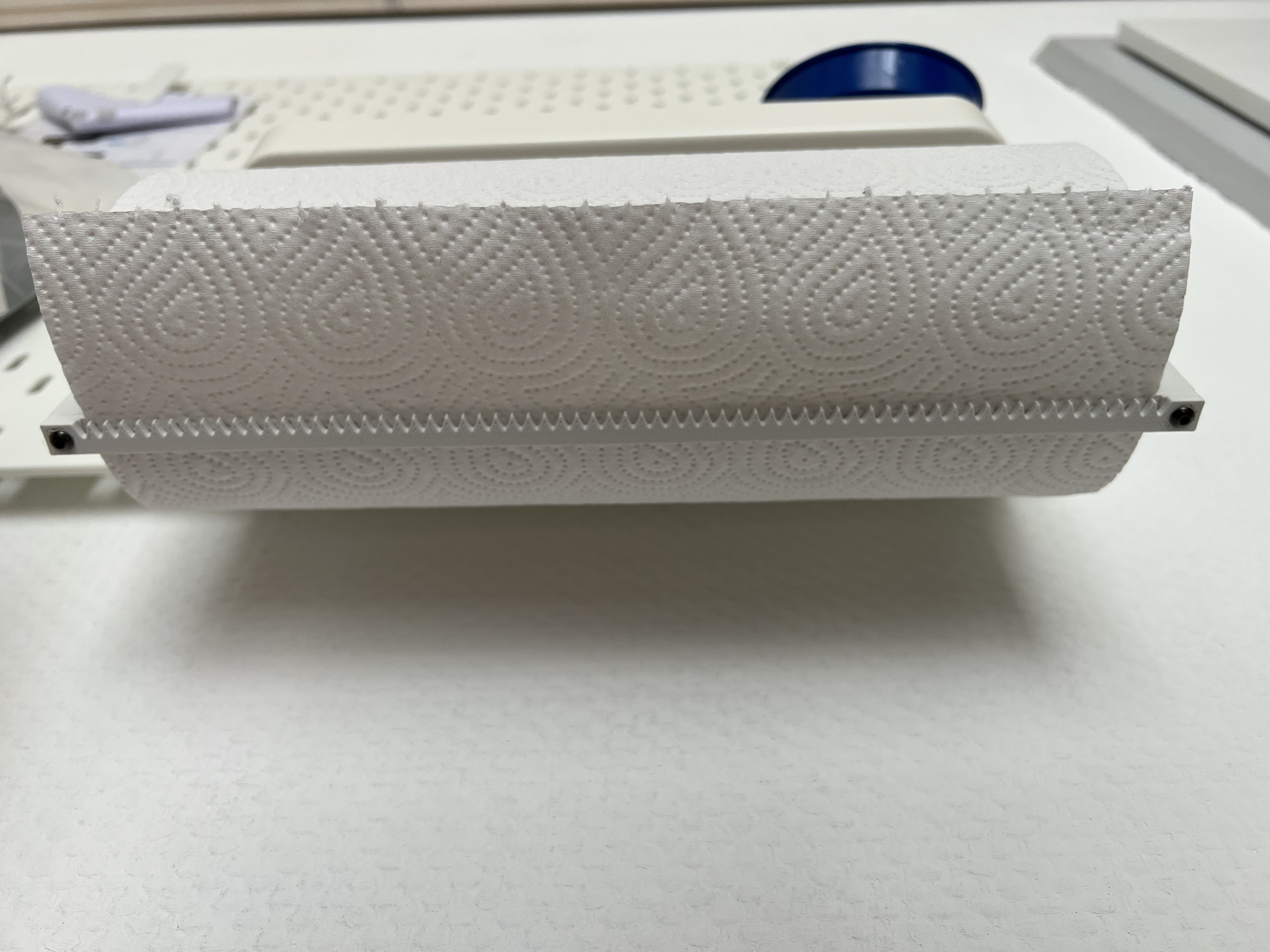 Giá Đỡ Giấy Ăn IKEA Skadis