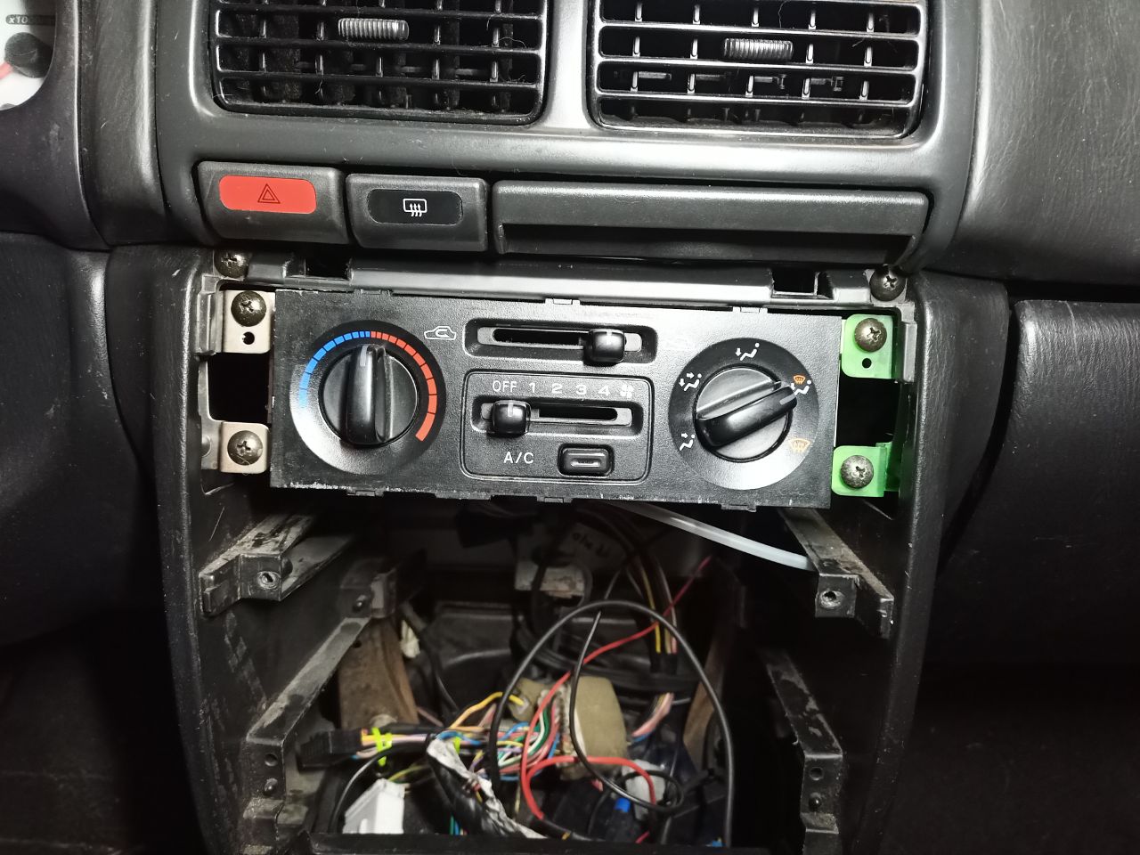 Phụ Tùng Thay Thế Subaru Impreza GC8 Mã Số: 66201FC020 và 66201FC030