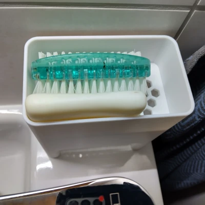 Đế để xà bông, bàn chải cọ tay, v.v.