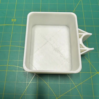 Kẹp Giá / Kệ Sắt Dạng Lưới có Đế