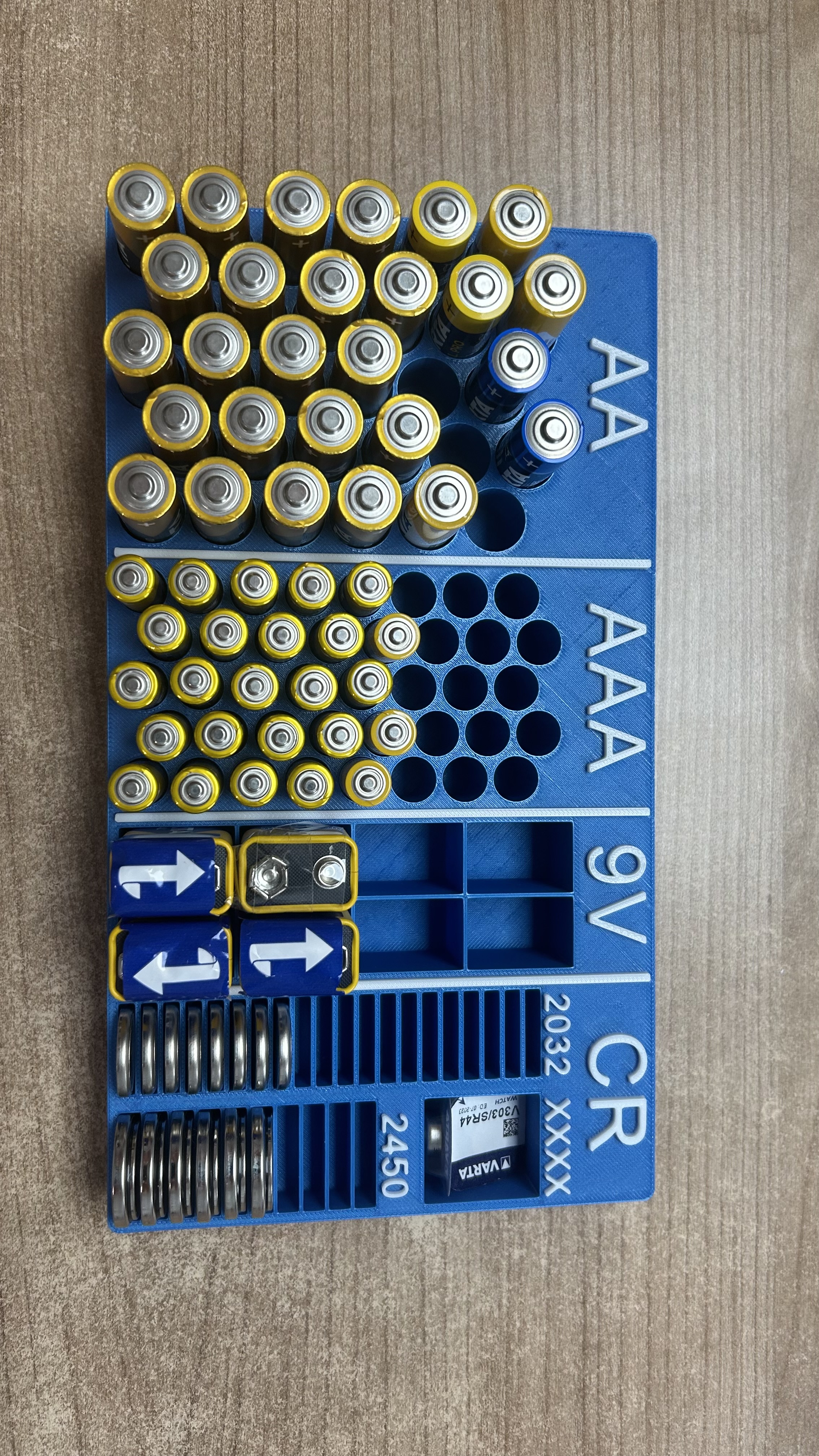 Hộp Đựng Pin Đa Năng