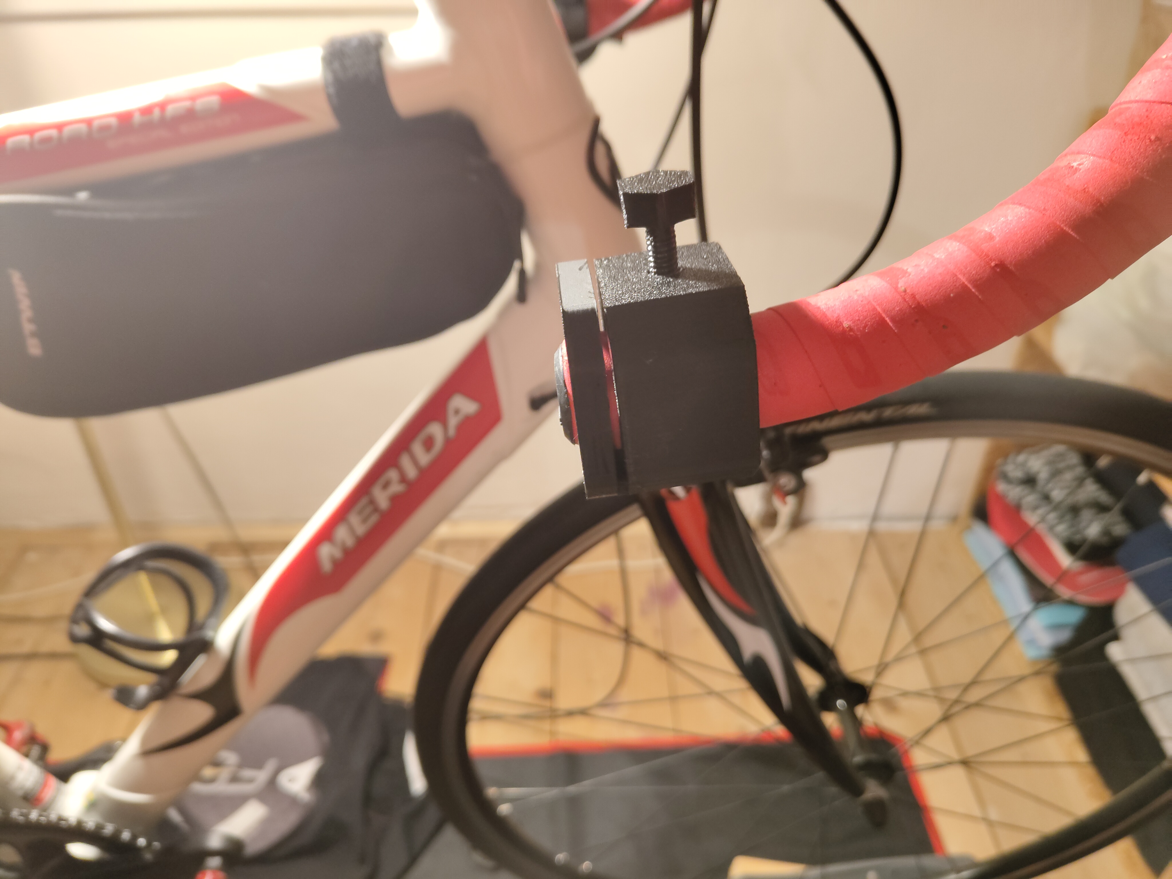 Dụng Cụ Dẫn Hướng Cưa Cho Ống Nĩa Composite Carbon