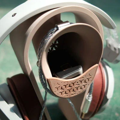 Giá đỡ tai nghe GRS