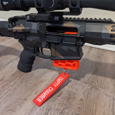 Cờ Báo Buồng Đạn Mở - Flagazine