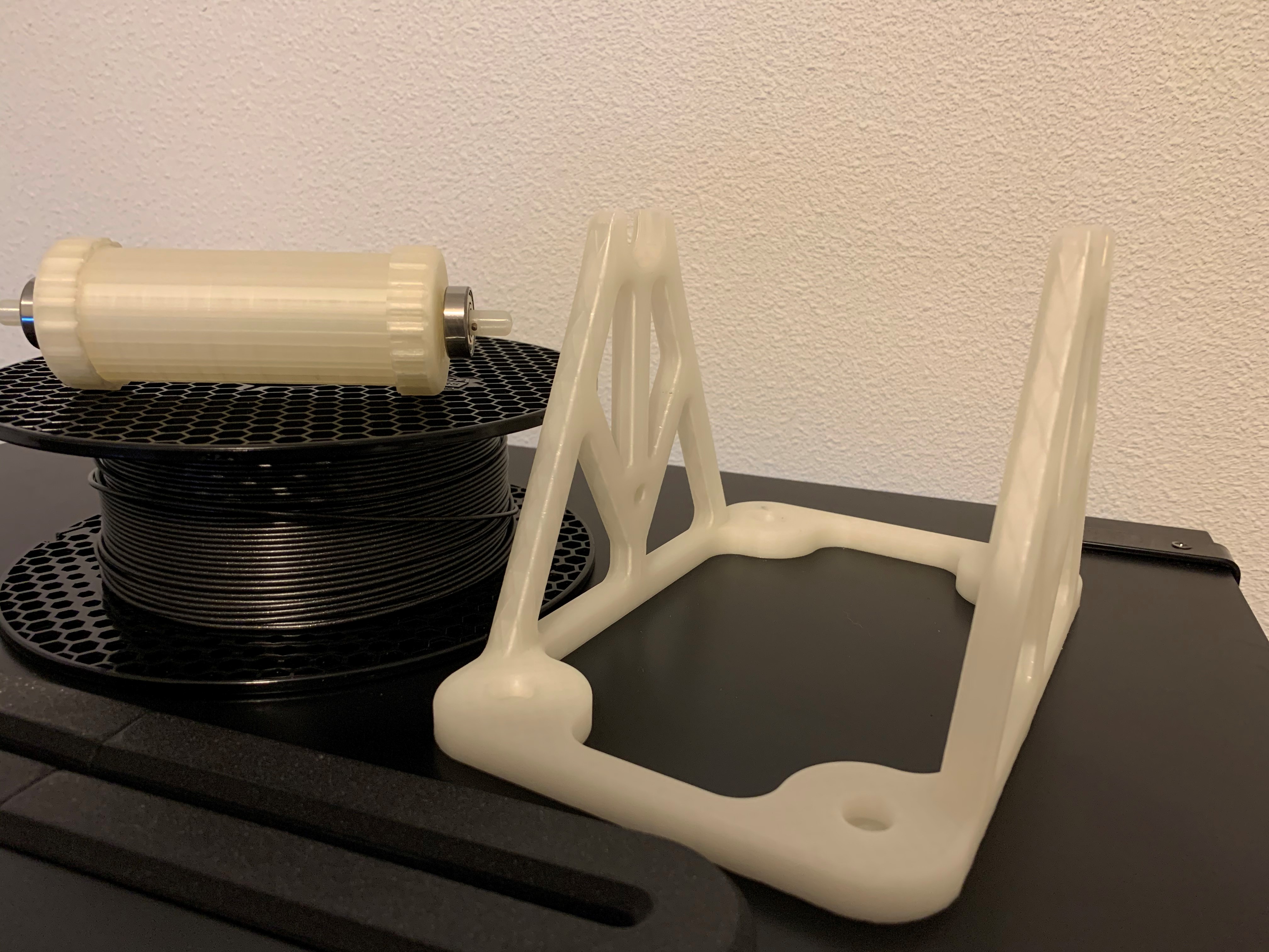 Giá Đỡ Cuộn Dây In 3D Bằng Bi Lăn