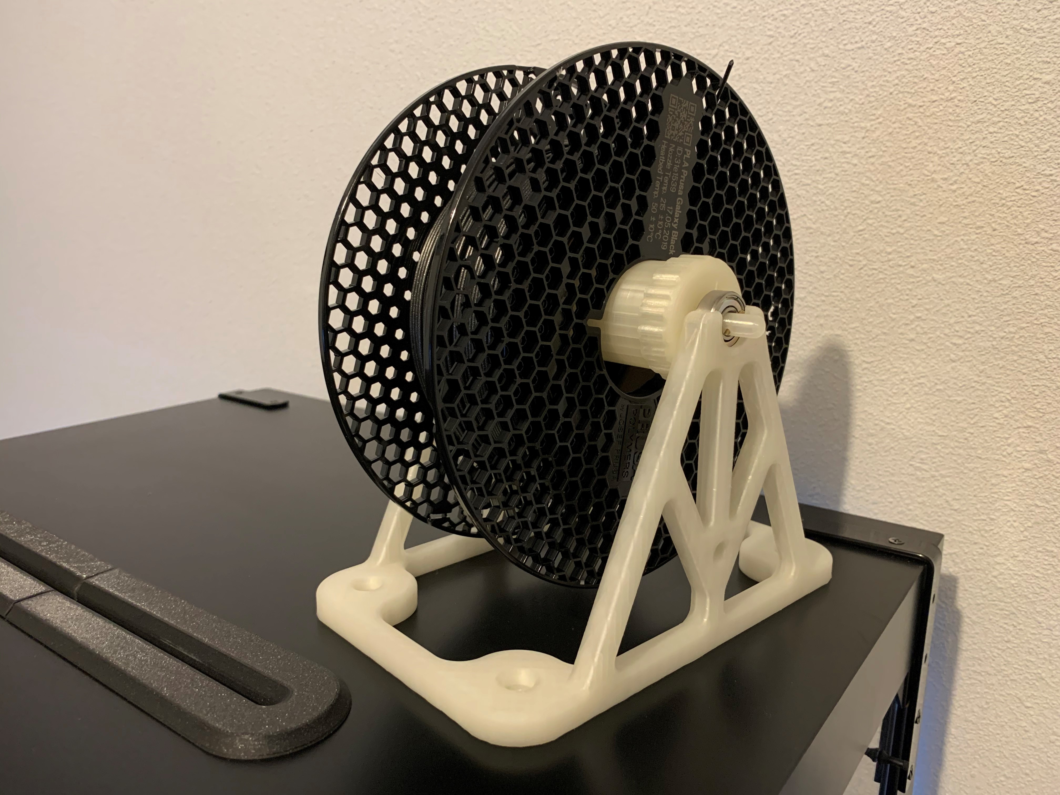 Giá Đỡ Cuộn Dây In 3D Bằng Bi Lăn