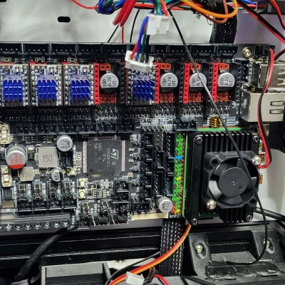 Manta M8P Chân Gắn DIN V2 [Dạng Thấp]