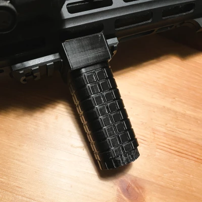 Tay Nắm Dọc AR Kiểu Ray Picatinny