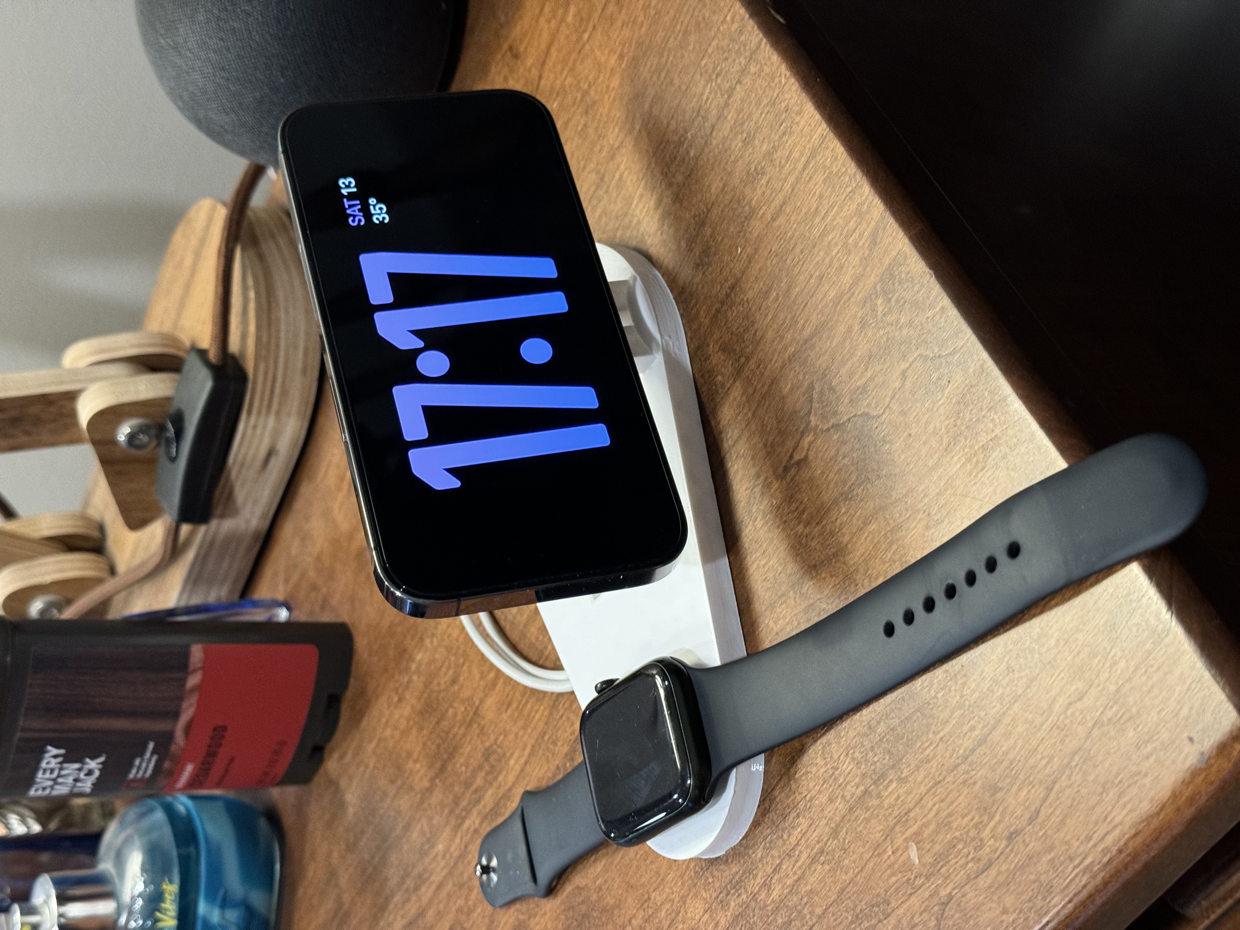 Đế Sạc iPhone MagSafe + Apple Watch