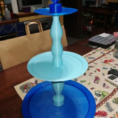 Chân đế trưng bày đồ ăn