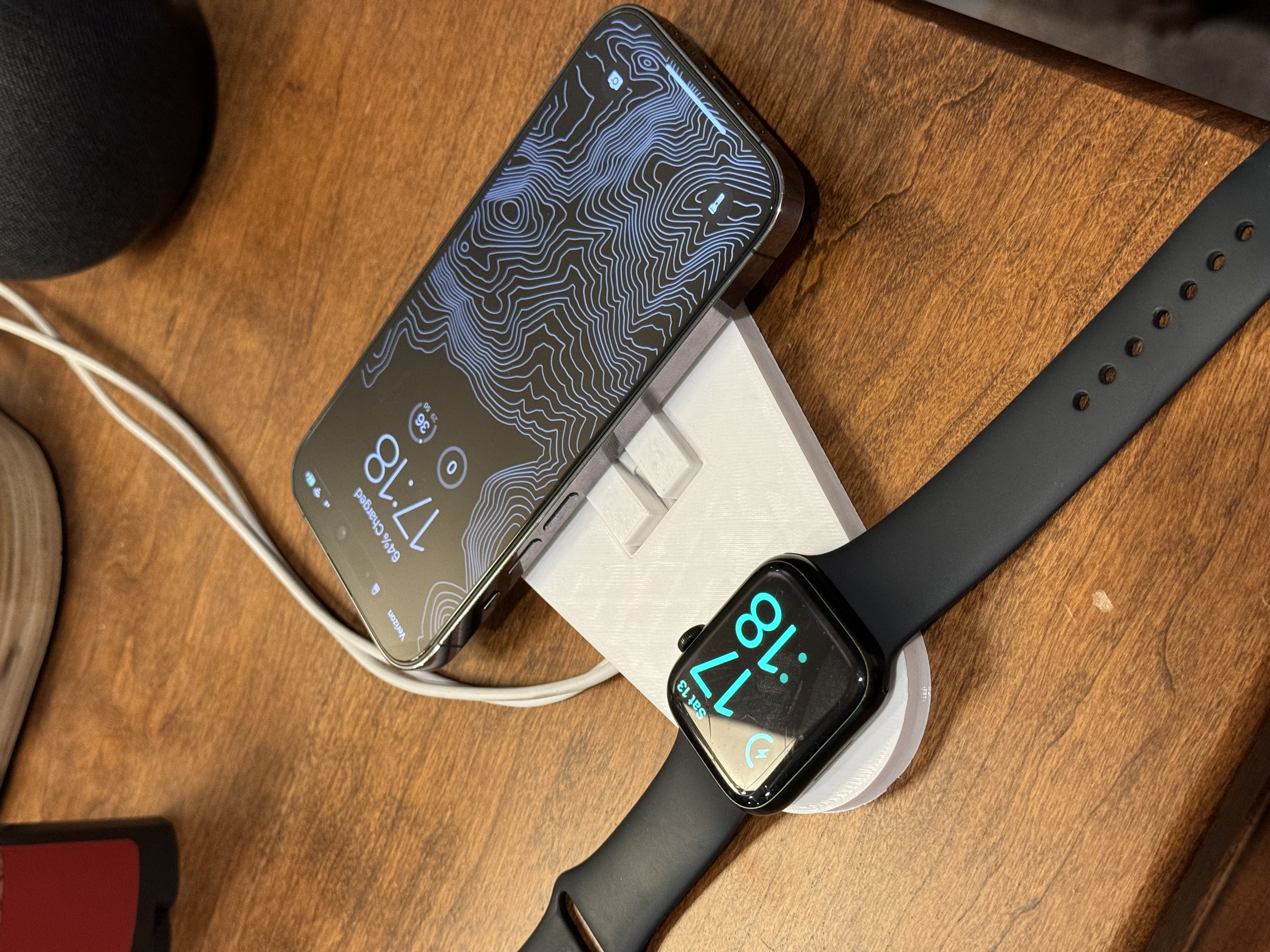 Đế Sạc iPhone MagSafe + Apple Watch