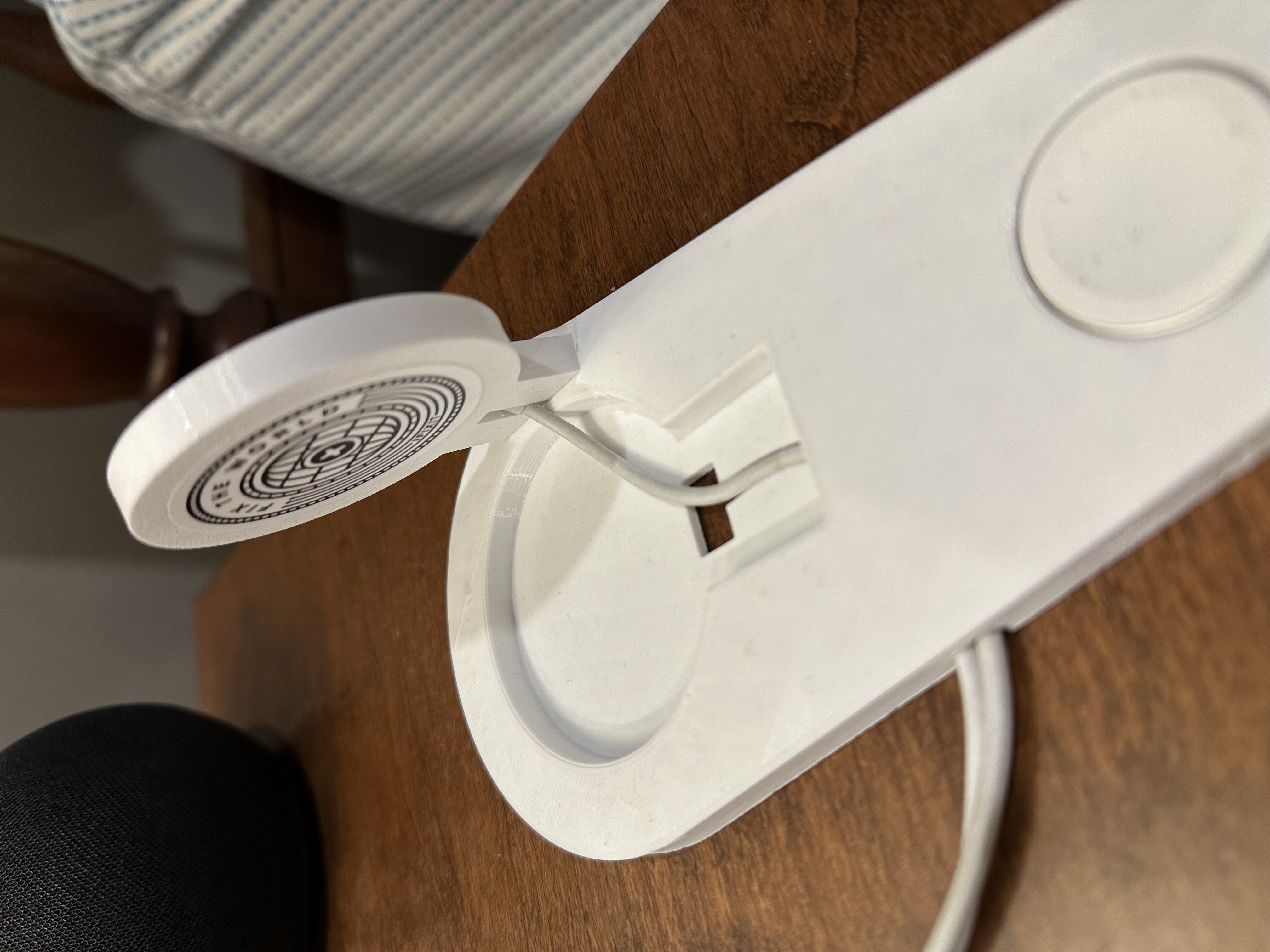 Đế Sạc iPhone MagSafe + Apple Watch