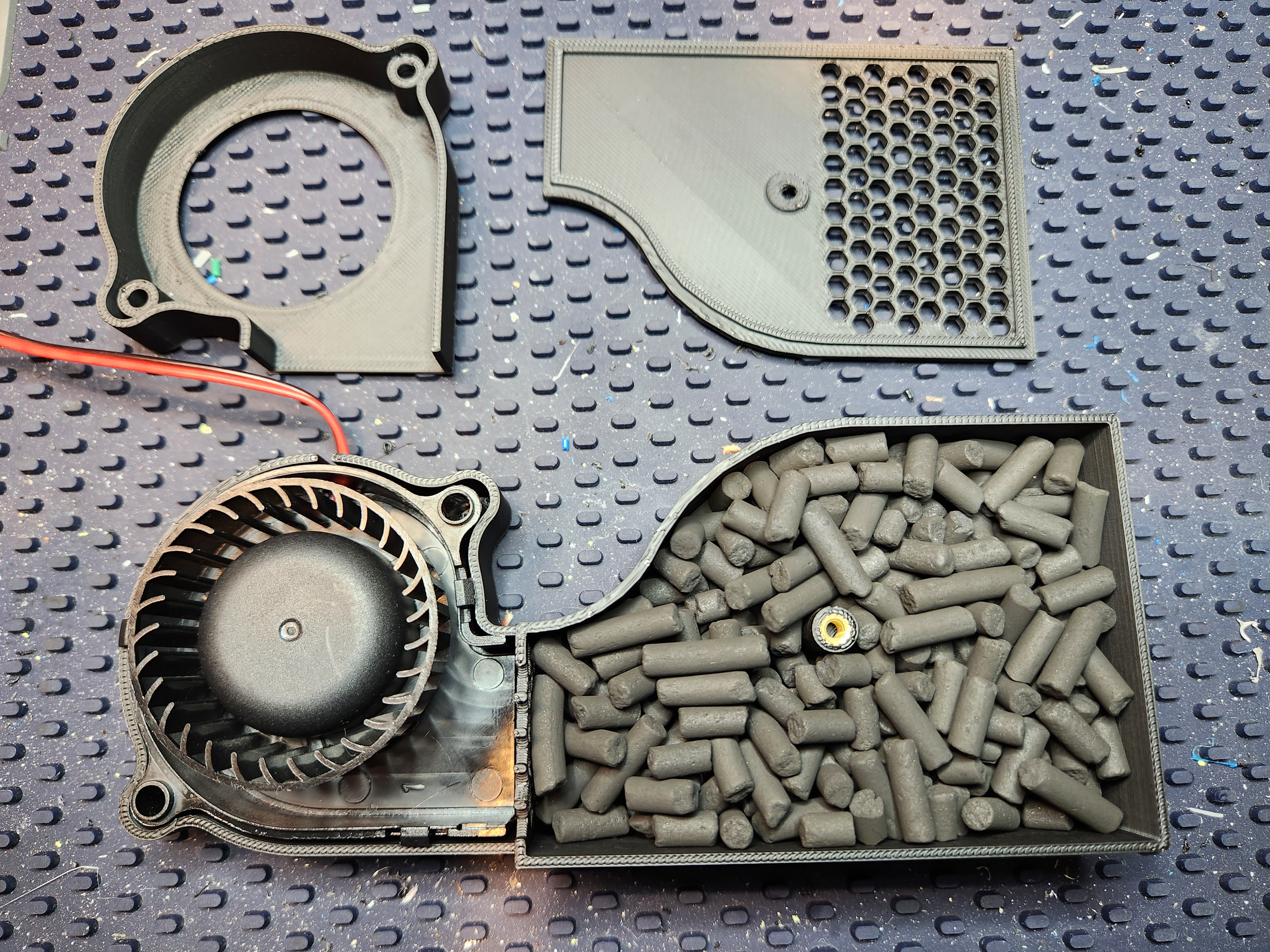 Hộp Viên Carbon và Quạt 6028