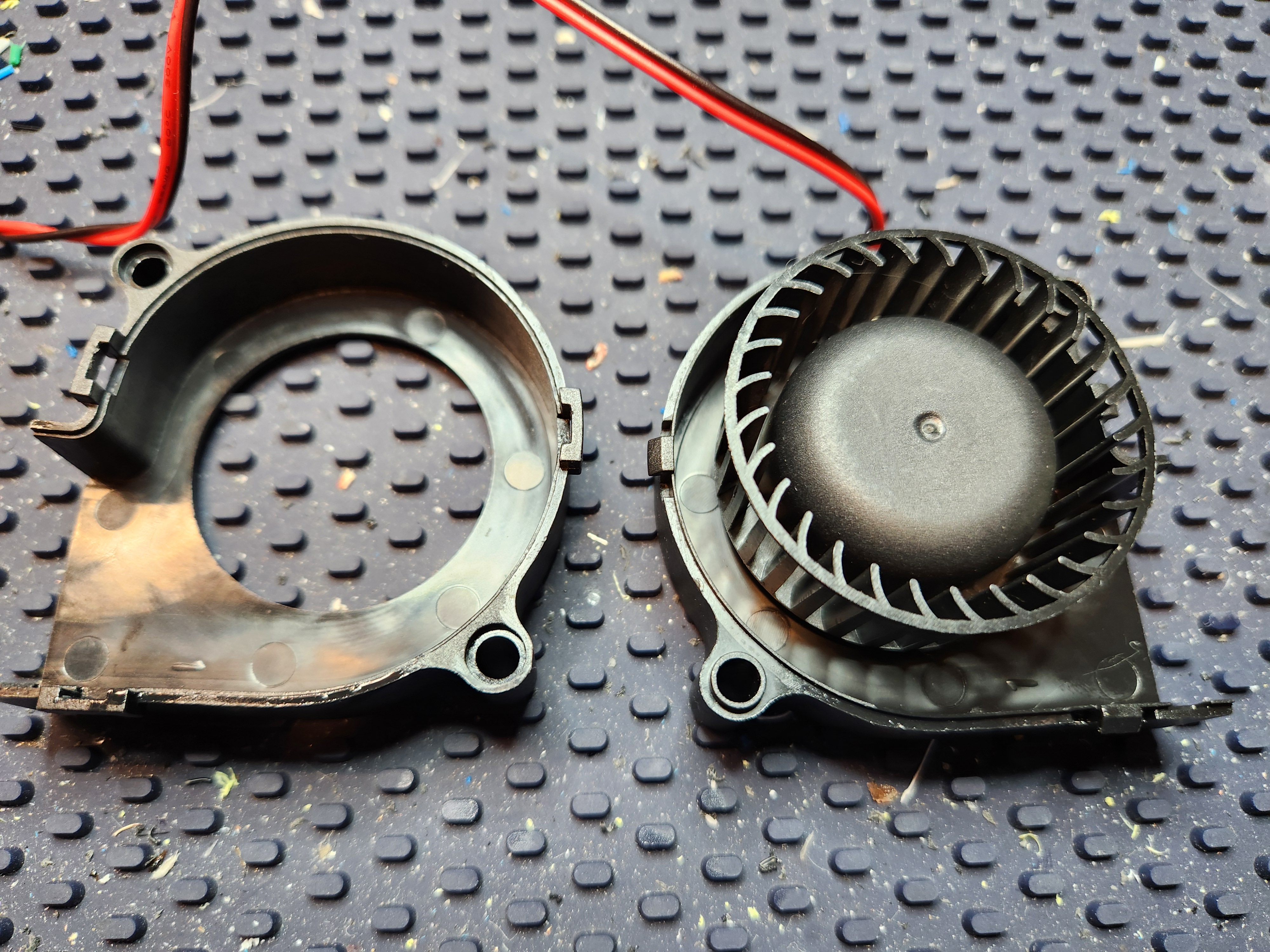 Hộp Viên Carbon và Quạt 6028