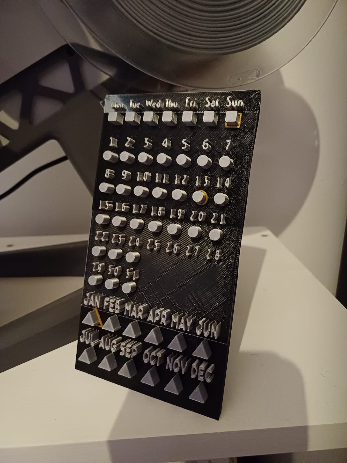 Lịch có vòng xoay cho văn phòng hoặc bàn làm việc