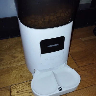 2 tô cho máy bán hàng tự động momo’s Choice