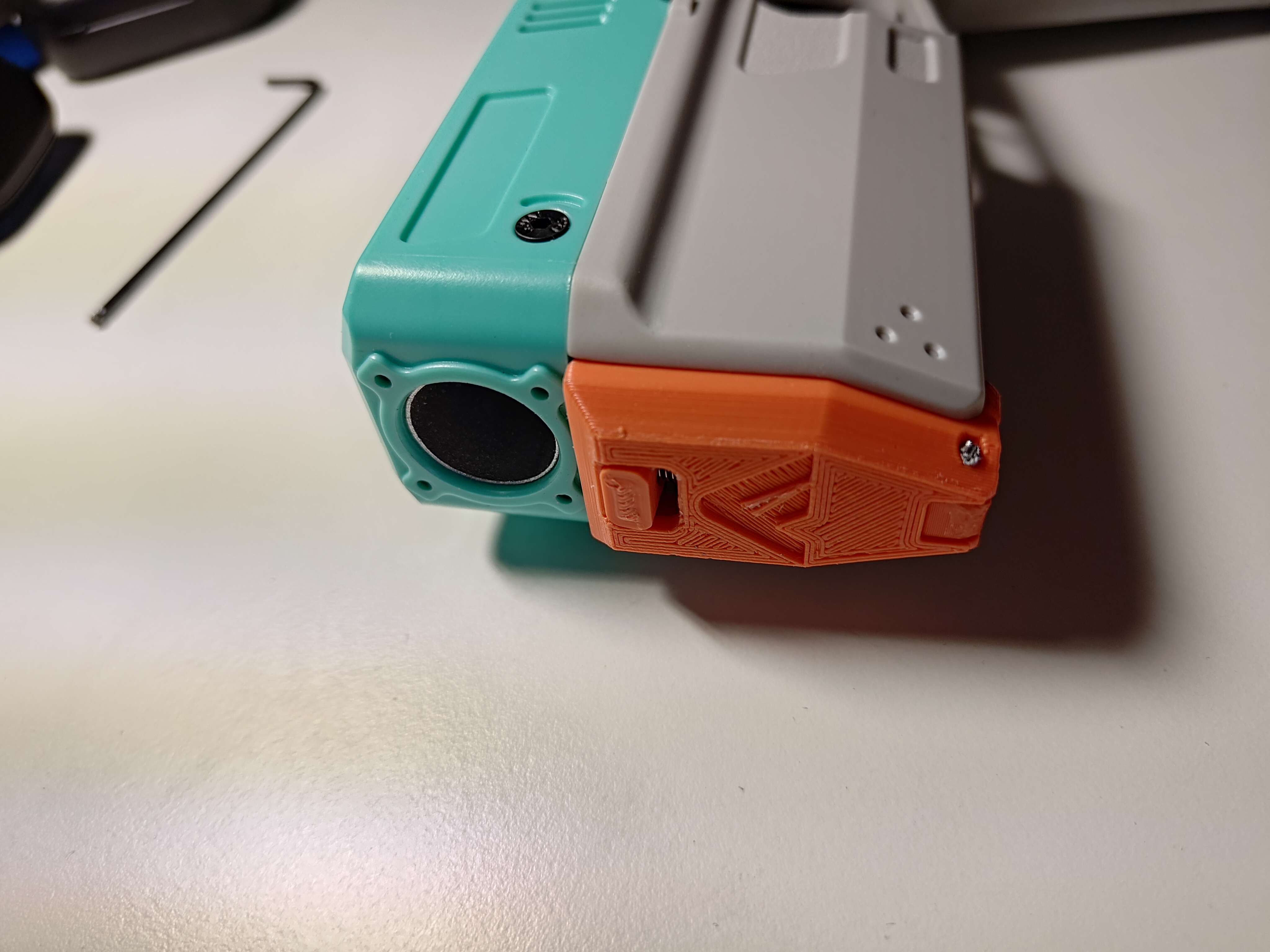 HC Diana - Nắp pin gập có chốt (nới thêm 5mm)