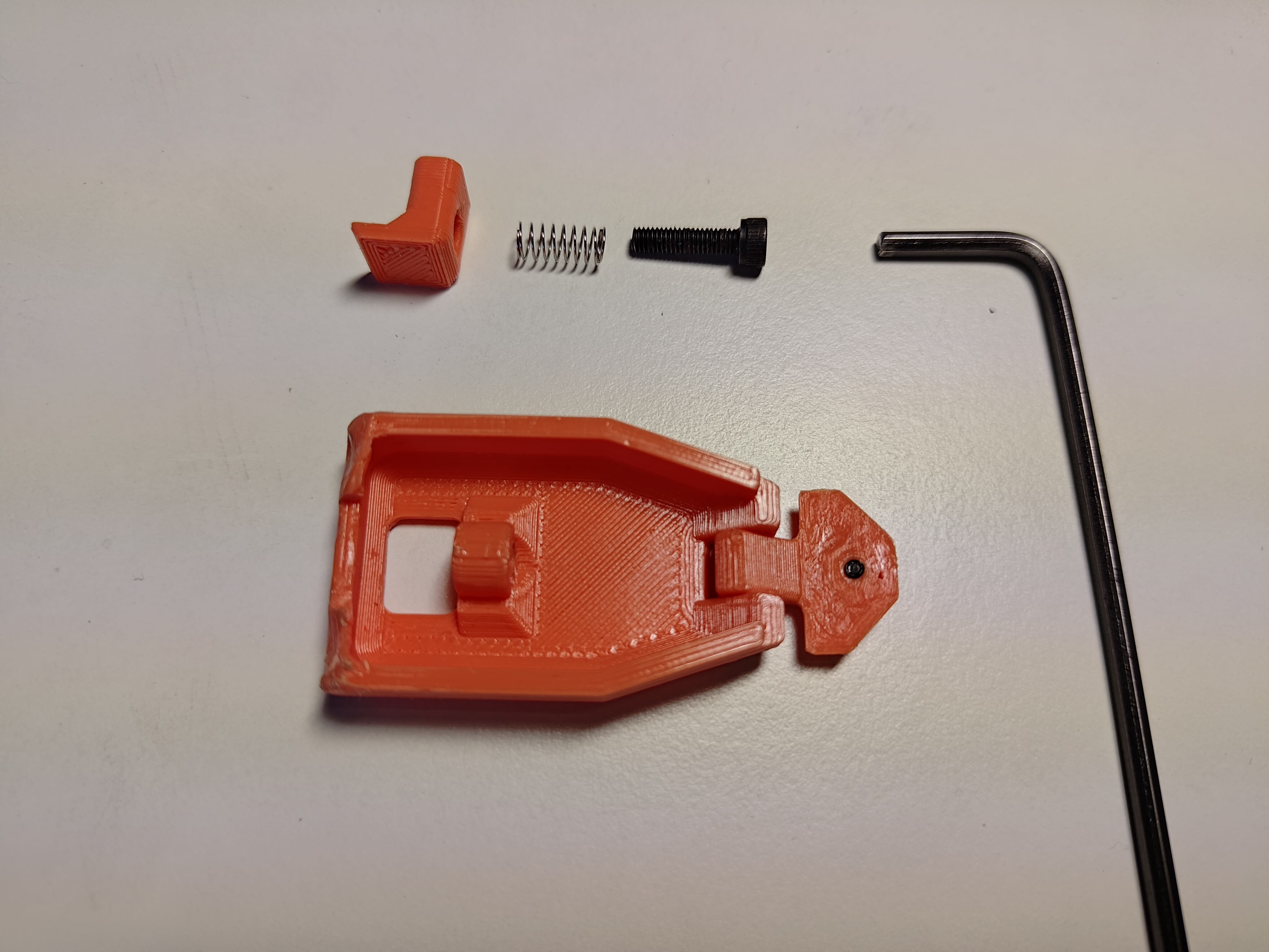 HC Diana - Nắp pin gập có chốt (nới thêm 5mm)