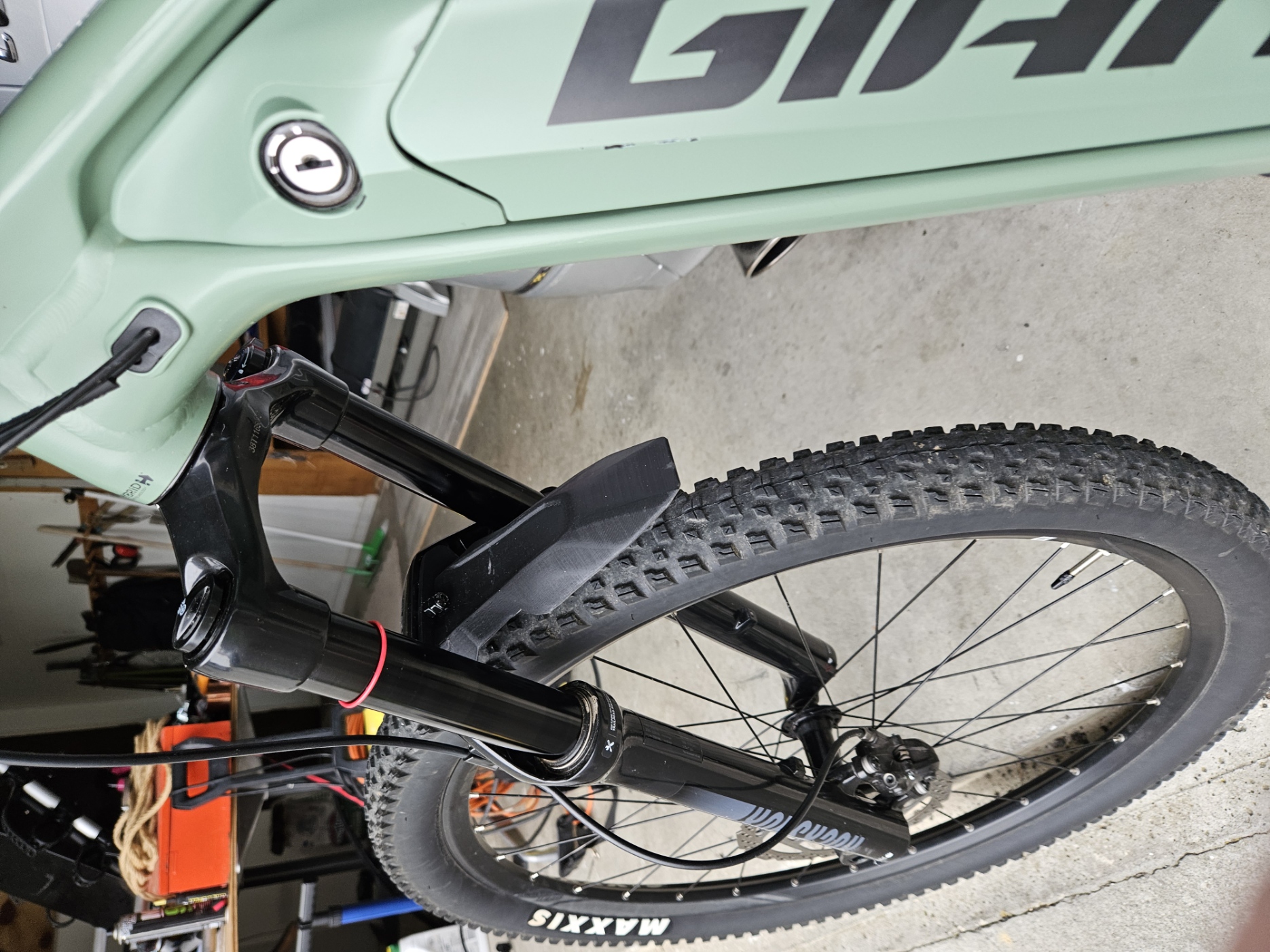 Chắn Bùn Cho Phuộc RockShox 35