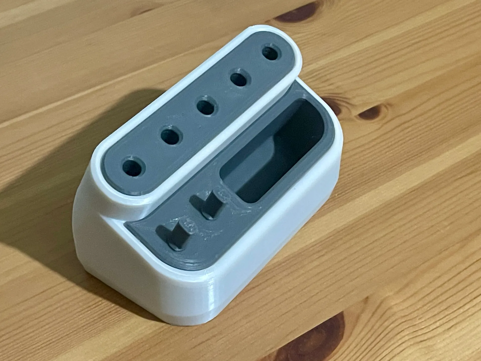 Hộp Đựng Đồ Chăm Sóc Răng Miệng