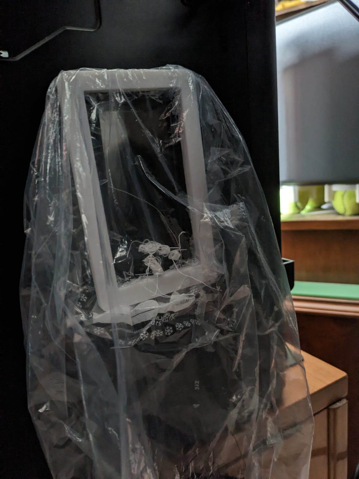 Hộp đựng phân nam châm Bambu