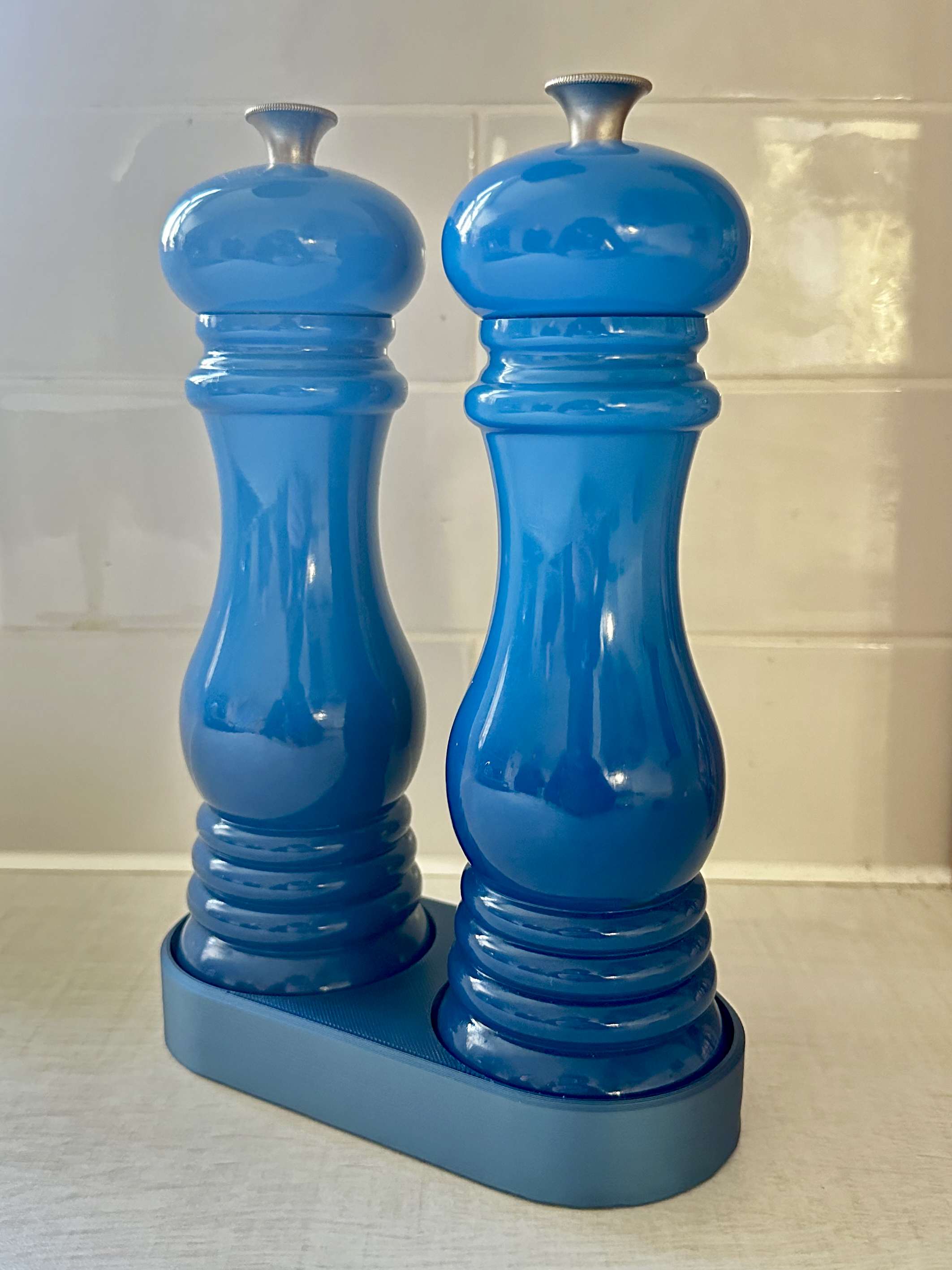 Khay / Đế Đựng Muối Tiêu Kiểu Le Creuset