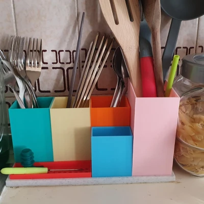 Kệ Úp Muỗng Nĩa In Không Cần Support