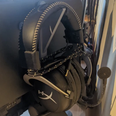 Móc Treo Tai Nghe Vesa 100