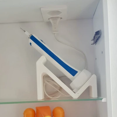 Giá đỡ bàn chải đánh răng nghiêng