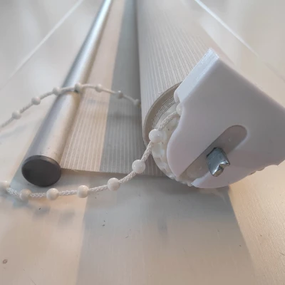 Thay thế dẫn hướng dây rèm cuốn