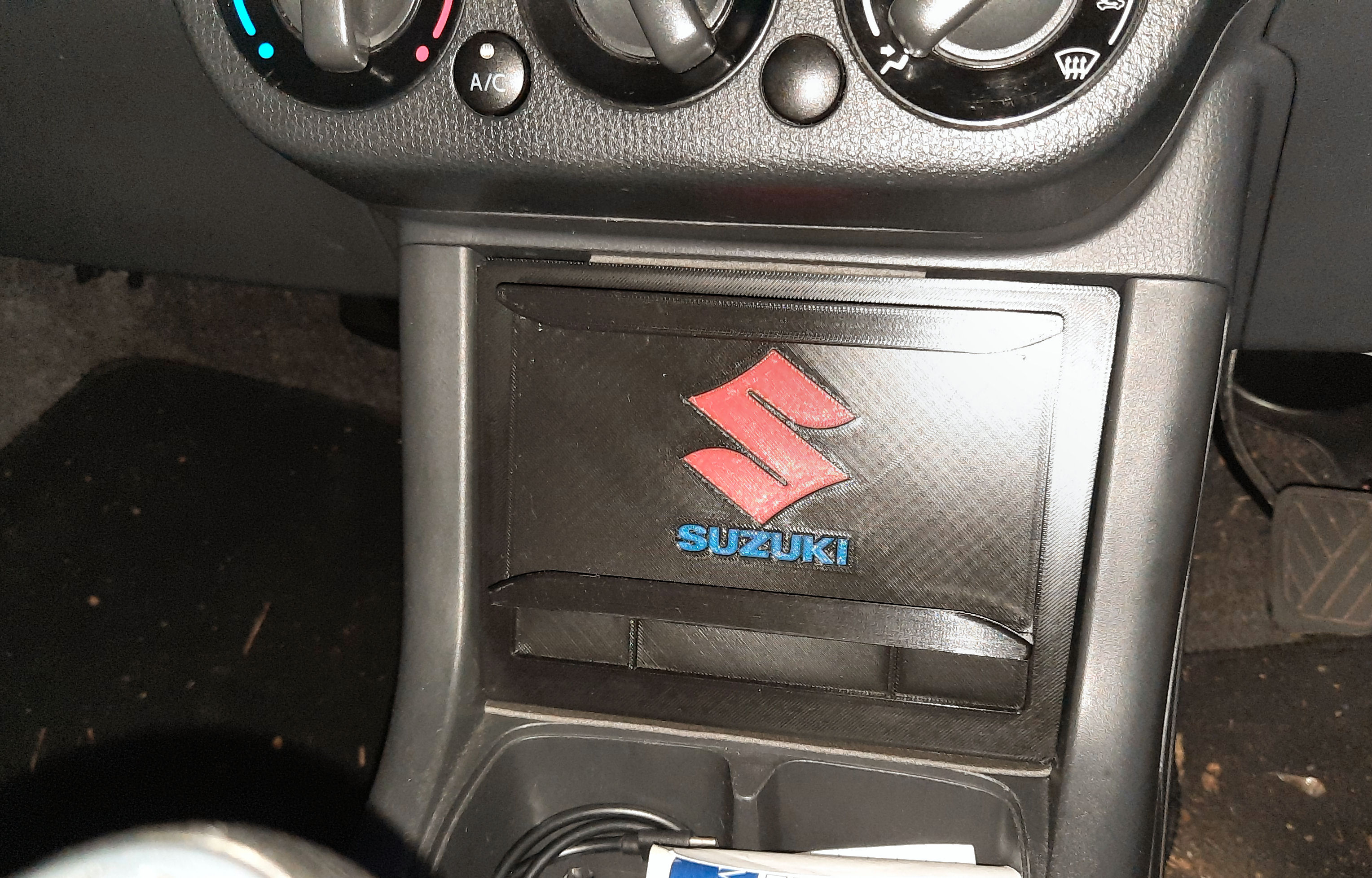 Giá Đỡ Điện Thoại Ngang Cho 2009 Suzuki Swift