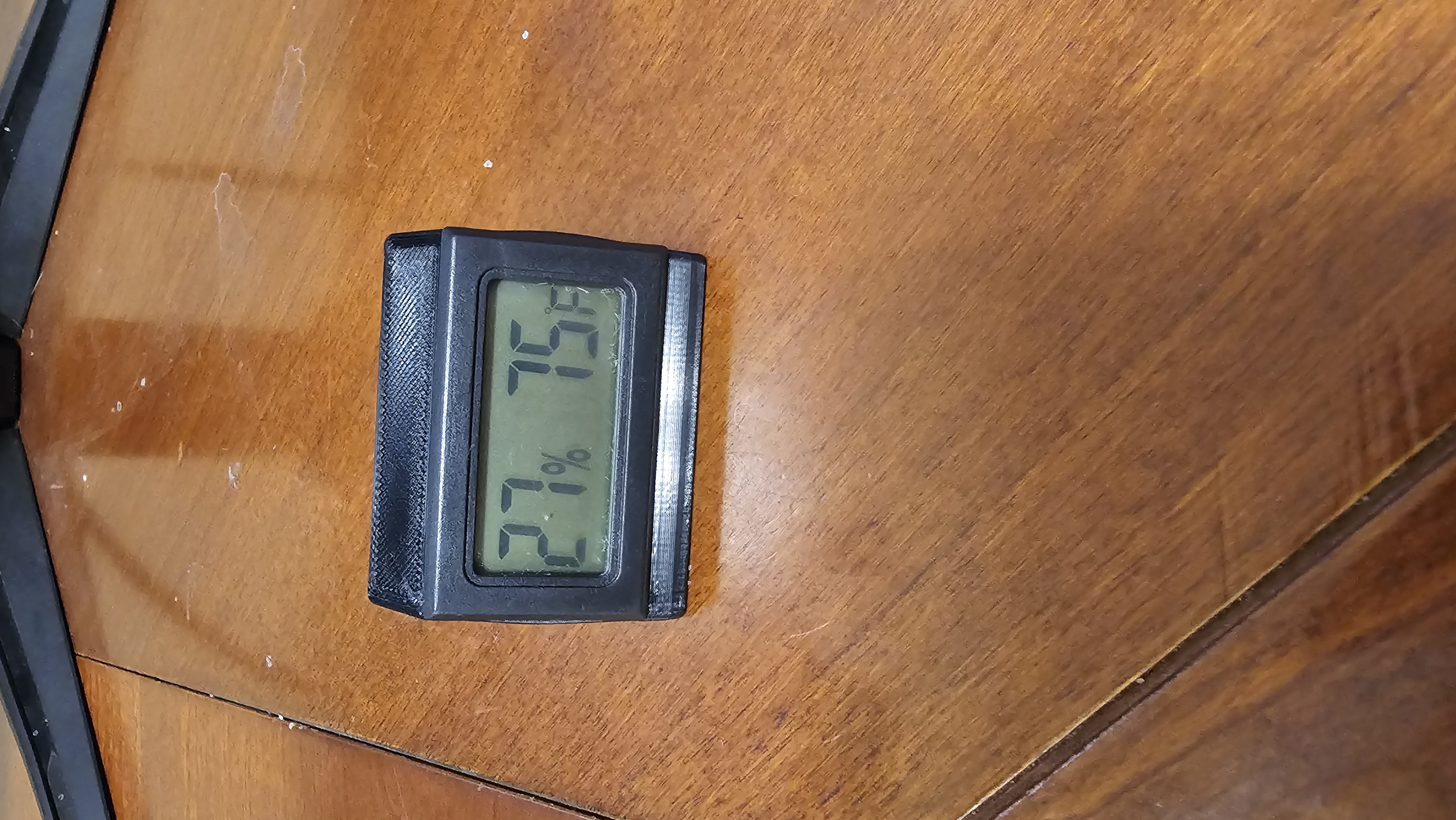 Giá đỡ nhiệt kế (remix)