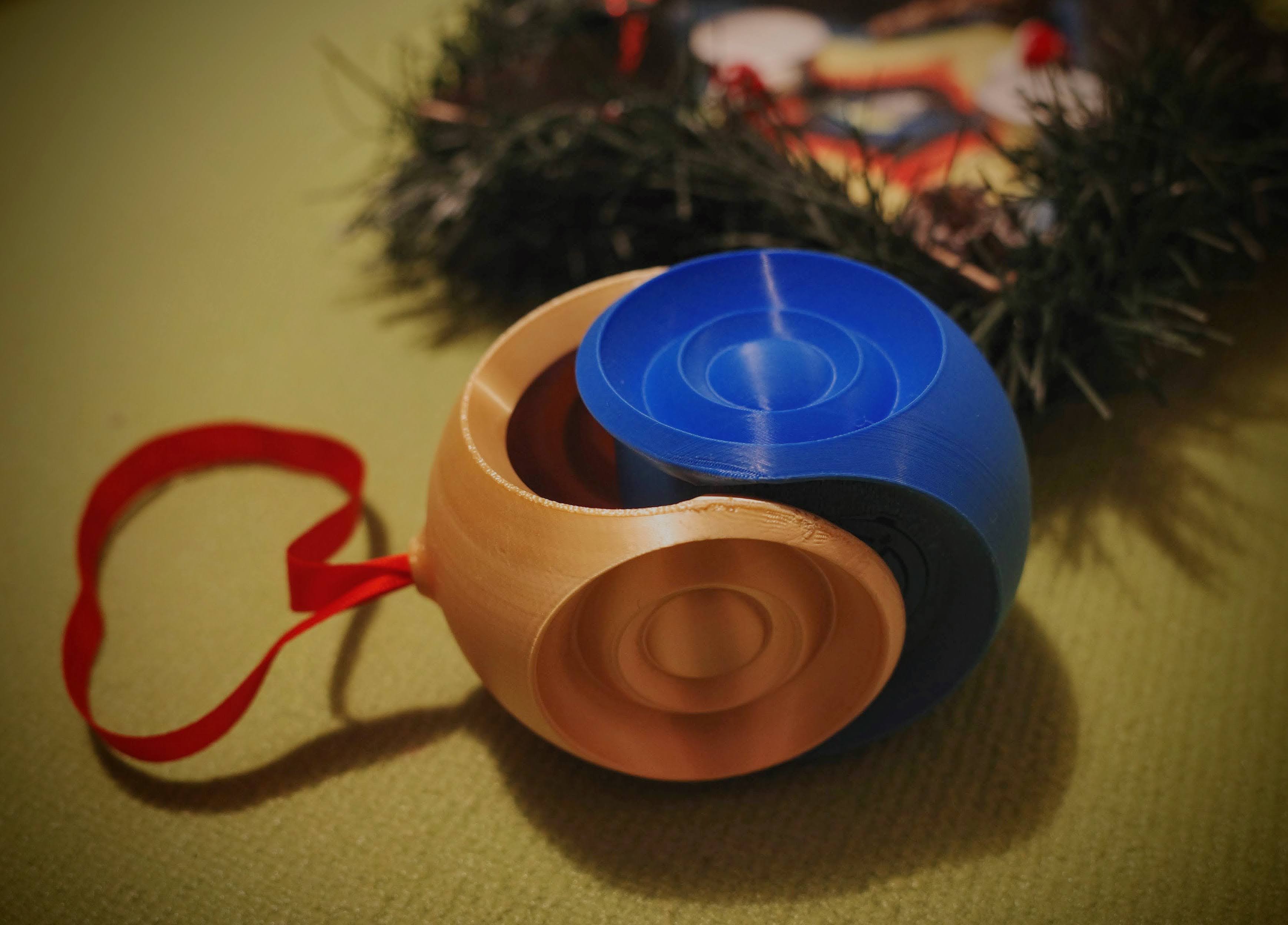 Câu đố Quả Châu Cây Thông Noel