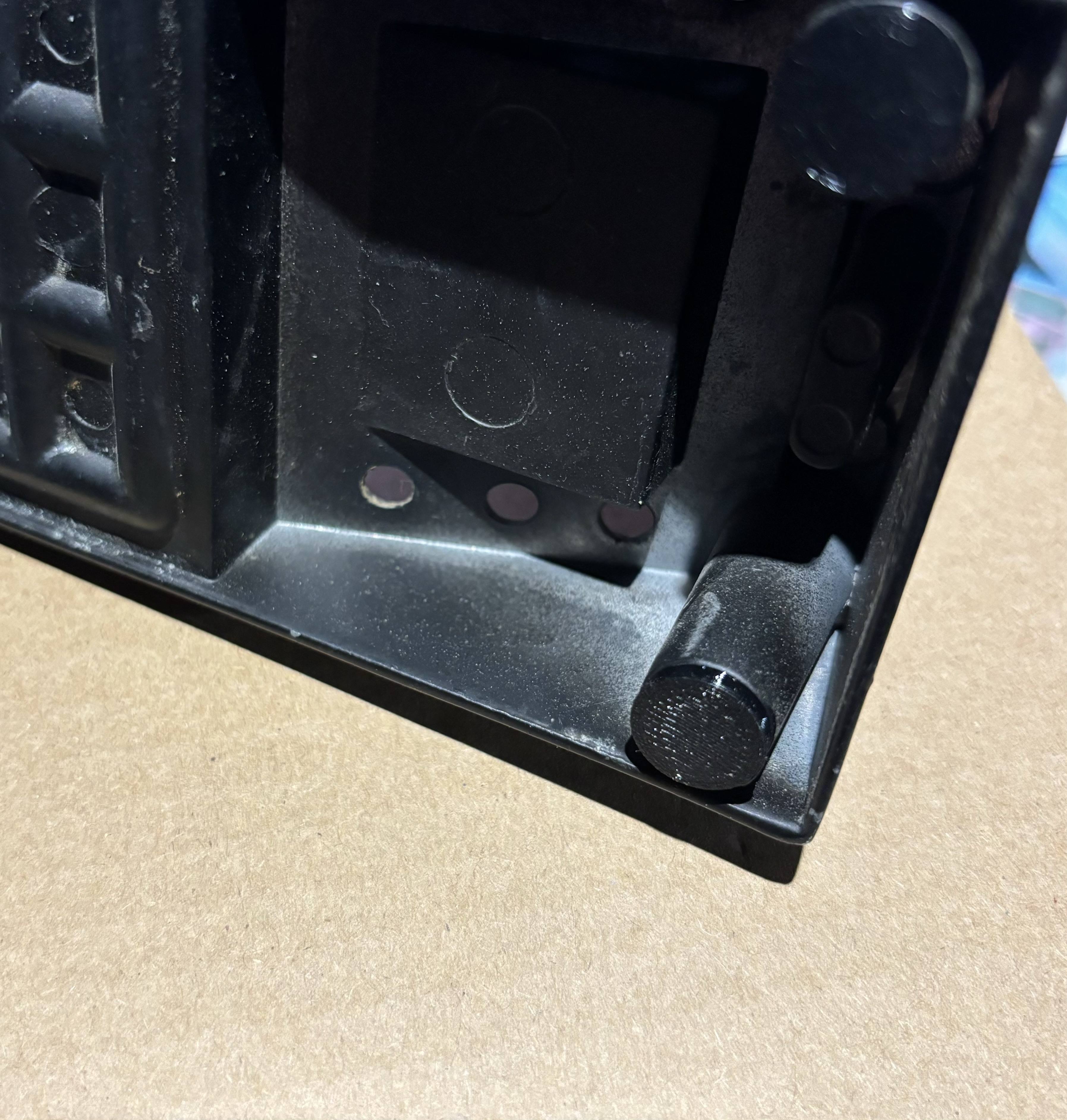 Chân đế thay thế cho đế giữ mỏ hàn Weller