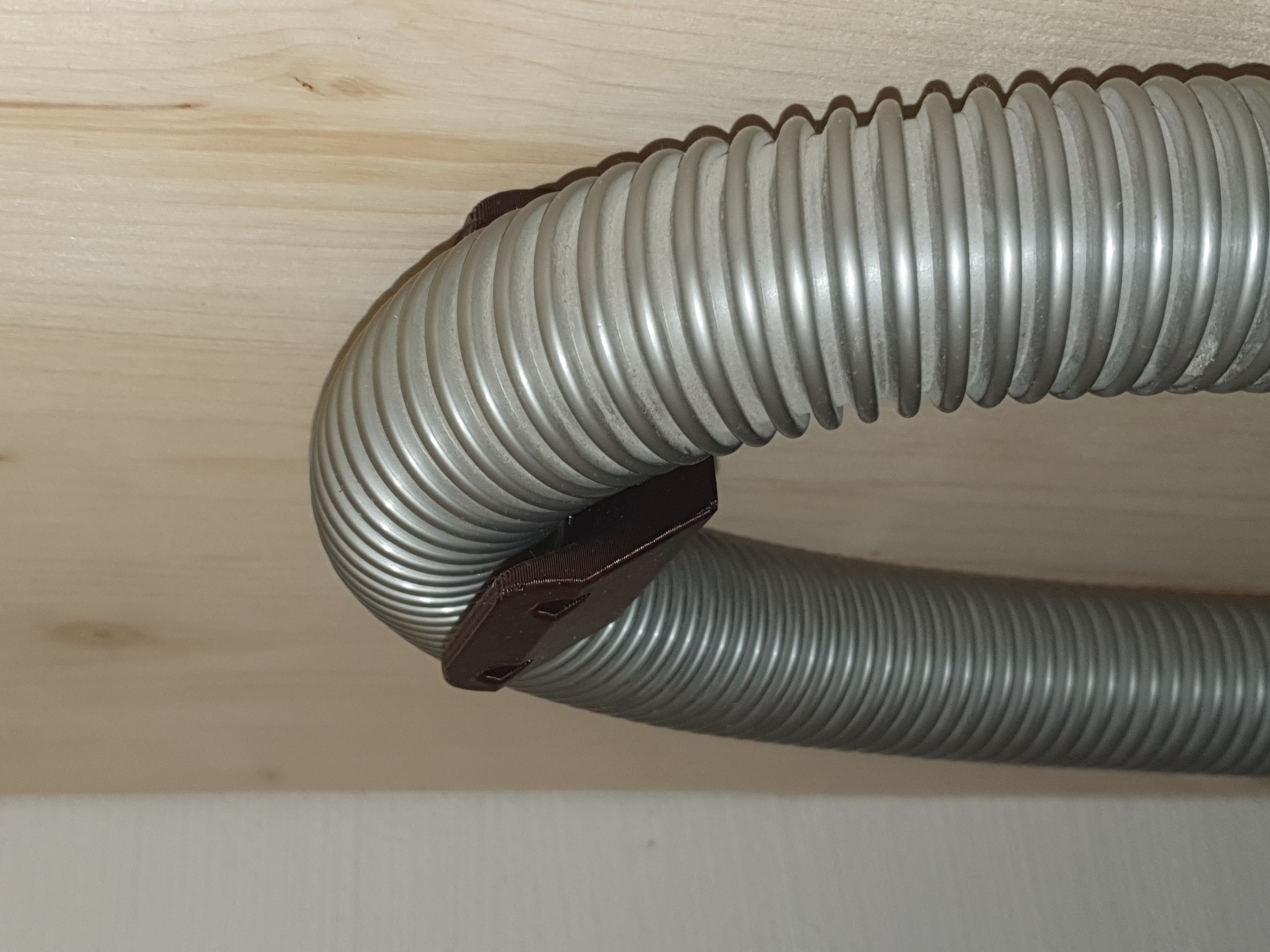 Móc Treo Ống Hút Bụi