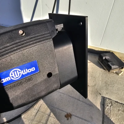 Tấm Gắn Tường CCS