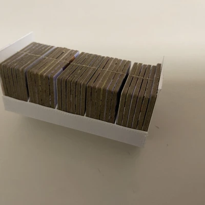 Hộp Đựng Token Xây Dựng Karak 2