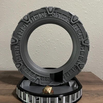 Tháp Tung Xúc Xắc - Cổng Sao