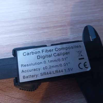 Nâng cấp cho thước cặp composite giá rẻ