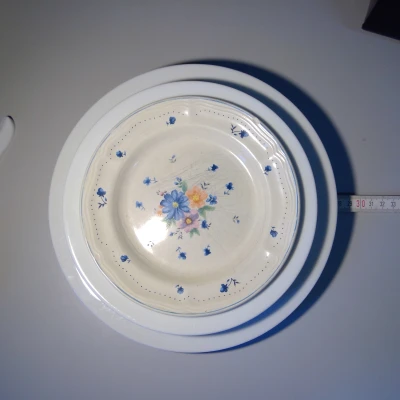 Chân Đế Dĩa "Plateholder"