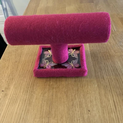 Kệ Đựng Đồng Hồ và Vòng Tay