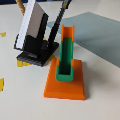 Giá Đỡ Danh Thiếp và Bút