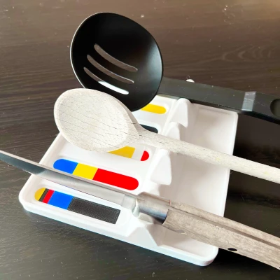 Hộp đựng dao muỗng nĩa lấy cảm hứng từ Mondrian