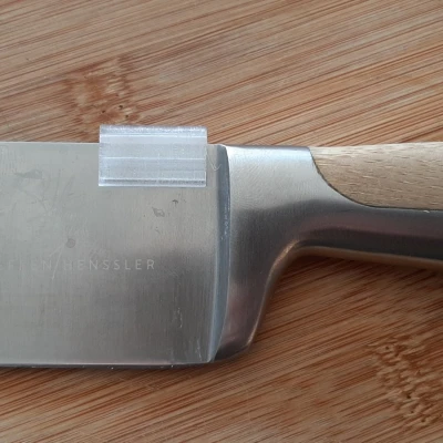 Chống Trầy Cạnh Dao Bếp